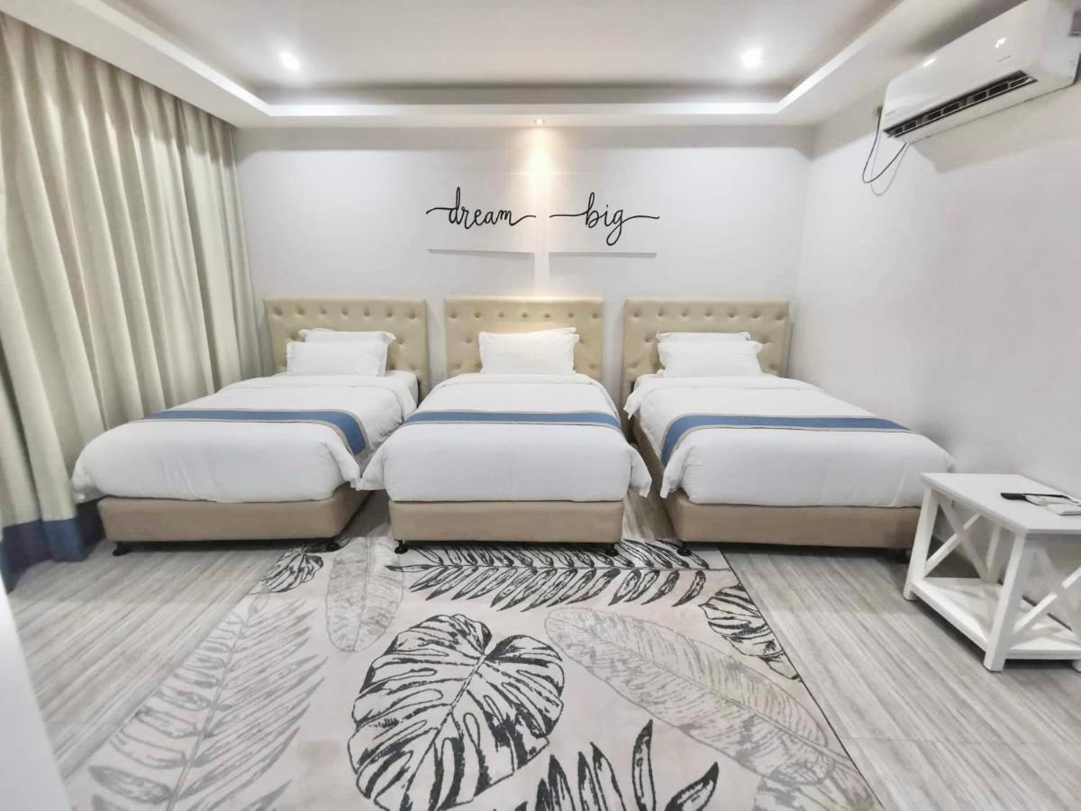 Hampton Suites Davao City Eksteriør bilde