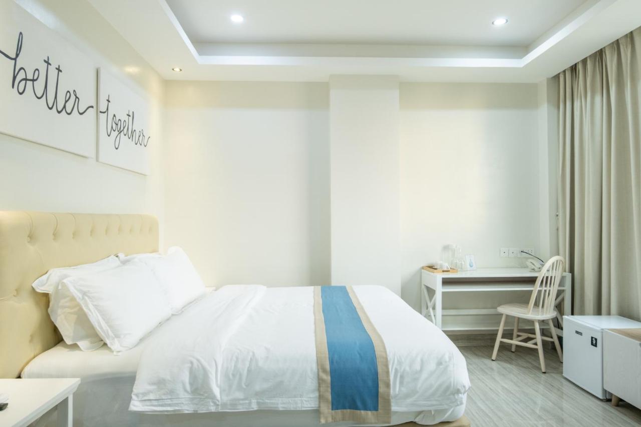 Hampton Suites Davao City Eksteriør bilde