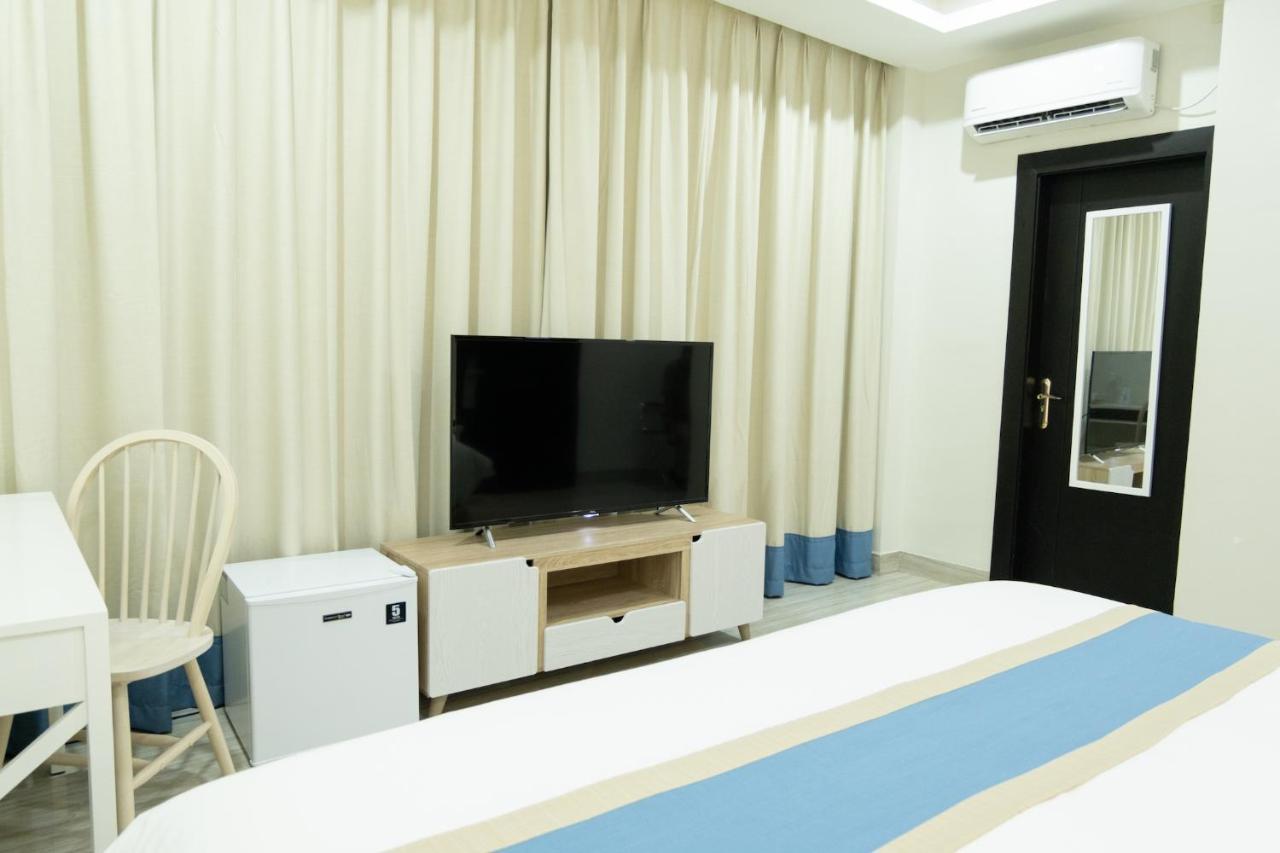 Hampton Suites Davao City Eksteriør bilde