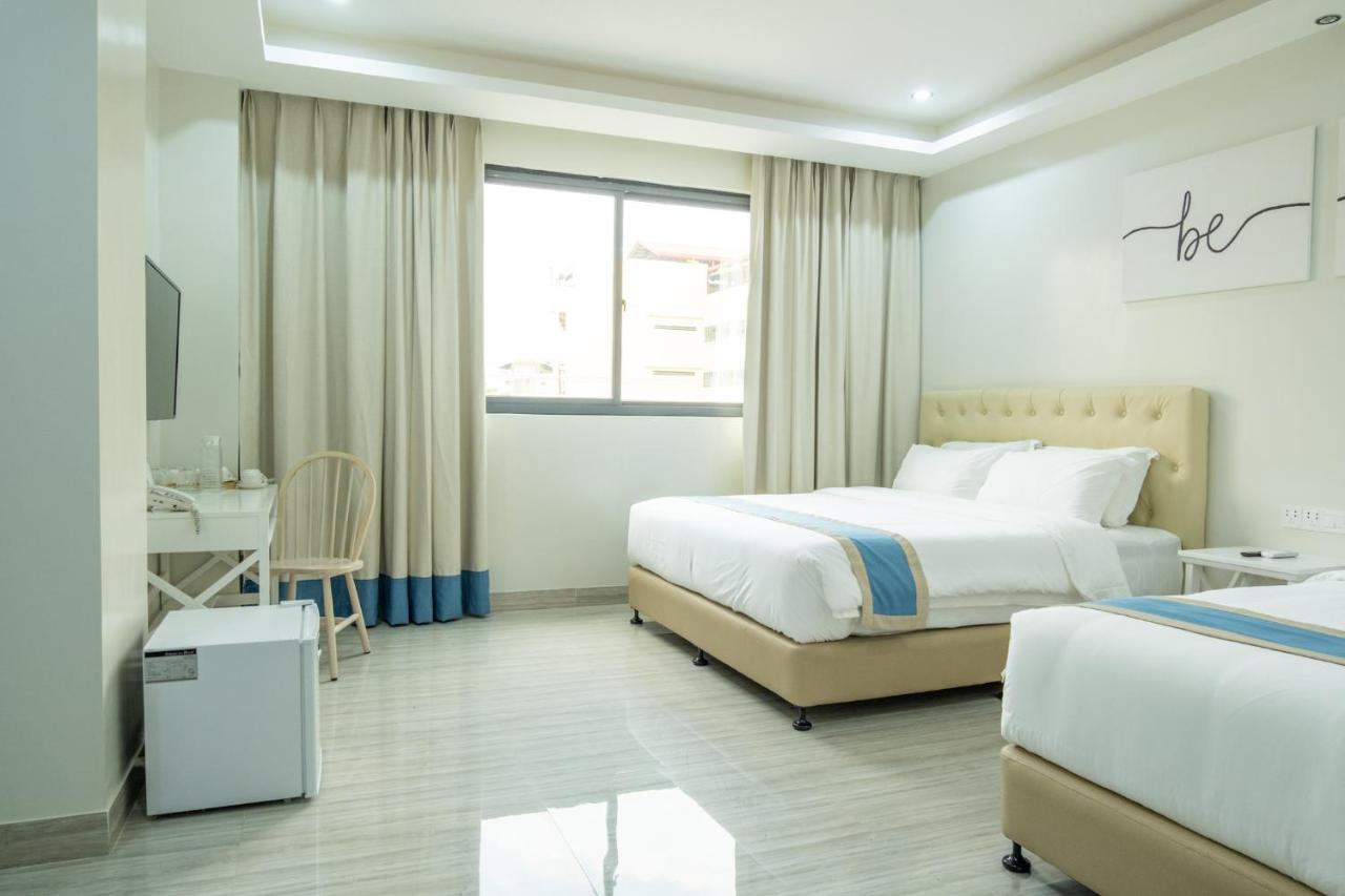 Hampton Suites Davao City Eksteriør bilde